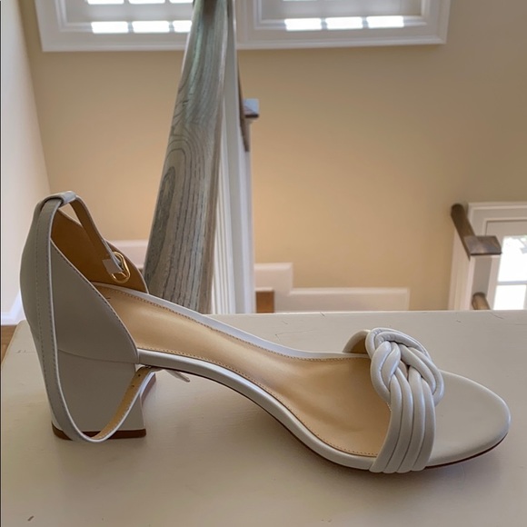 Alexandre Birman Vicky shoes - Picture 6 of 6